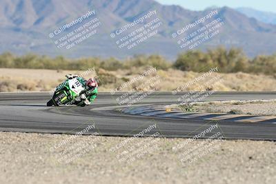 media/Dec-07-2025-CVMA (Sun) [[3e7d2de5dc]]/Race 16-Formula Middleweight/